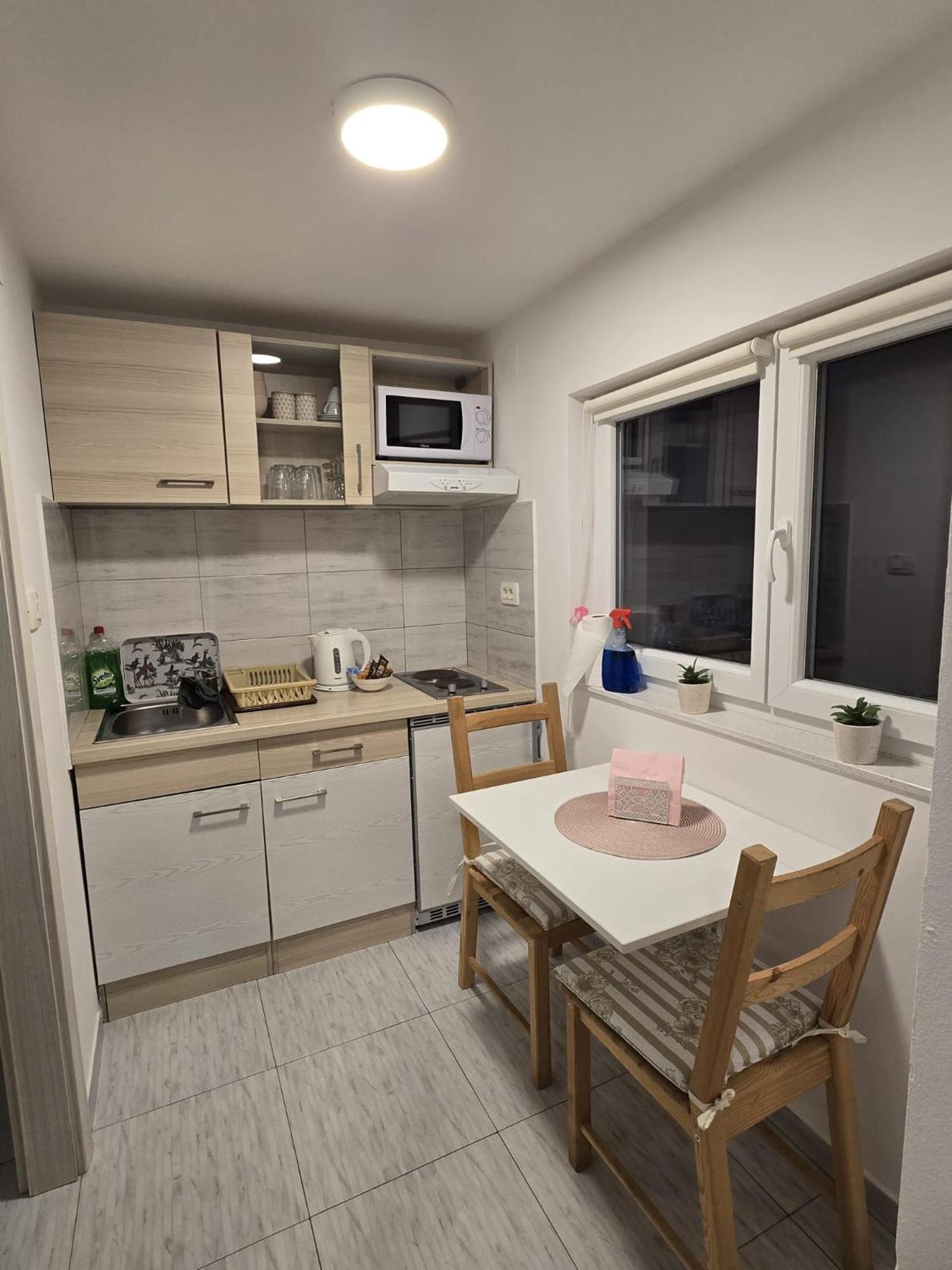 A&M studio apartman Otočac Esterno foto